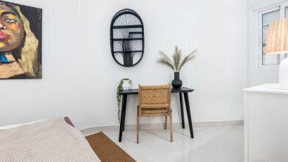 Resale - Apartment -
Torrevieja