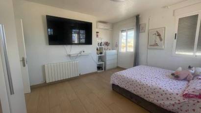 Resale - Villa -
Playa Flamenca