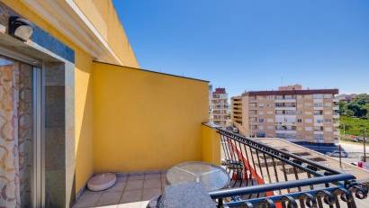 Återförsäljning - Apartment -
Torrevieja