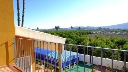 Resale - Villa -
Orihuela