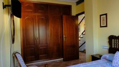 Resale - Villa -
Orihuela