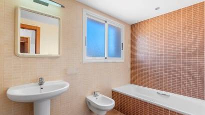 Resale - Villa -
Alfas del Pí