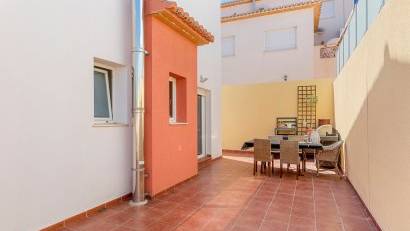 Resale - Villa -
Alfas del Pí