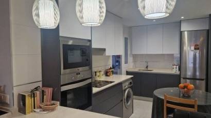 Resale - Apartment -
Torrevieja