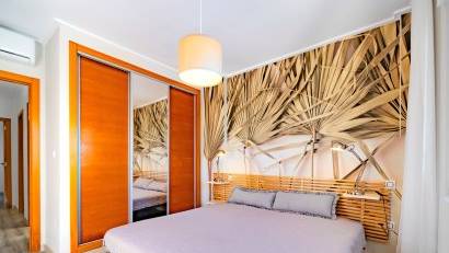 Resale - Townhouse -
Los Balcones