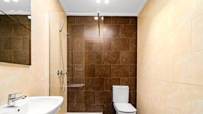 Resale - Townhouse -
Los Balcones