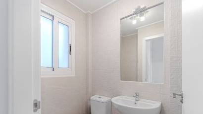 Resale - Townhouse -
Los Balcones