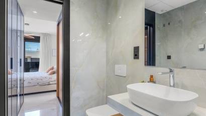 Återförsäljning - Apartment -
Orihuela Costa