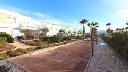 Reventa - Apartment -
Vistabella Golf
