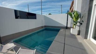 Nyproduktion - Semi detached -
Torre - Pacheco - Roldán