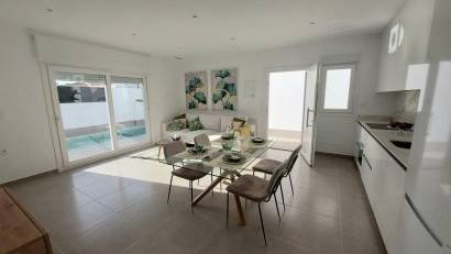 Nyproduktion - Semi detached -
Torre - Pacheco - Roldán