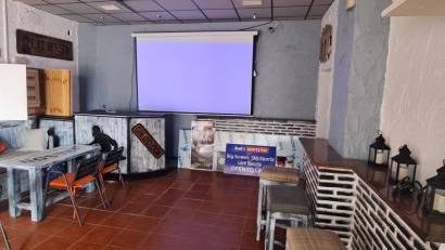 Återförsäljning - Commercial Unit -
Los Dolses