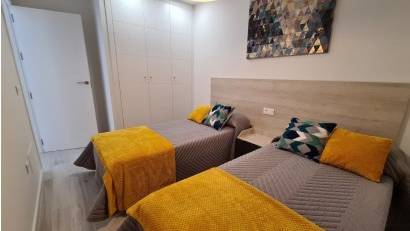 Nyproduktion - Radhus -
Avileses