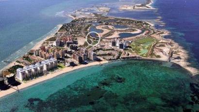 Obra nueva - Villa -
La Manga