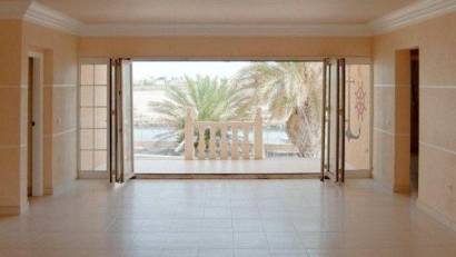 Obra nueva - Villa -
La Manga