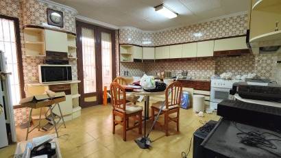 Resale - Apartment -
Torrevieja