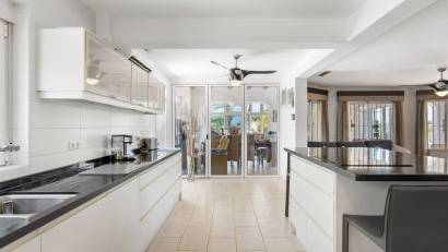 Reventa - Finca -
Catral