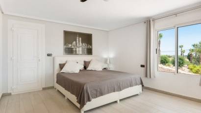 Reventa - Finca -
Catral