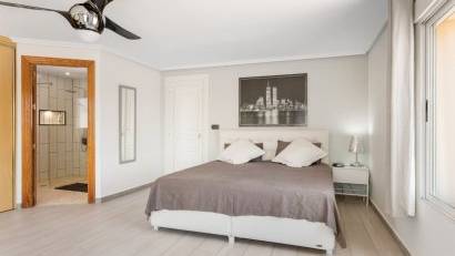 Reventa - Finca -
Catral