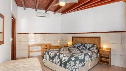 Reventa - Finca -
Catral