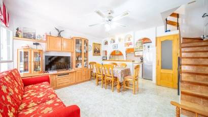 Återförsäljning - Radhus -
Torrevieja - La Mata