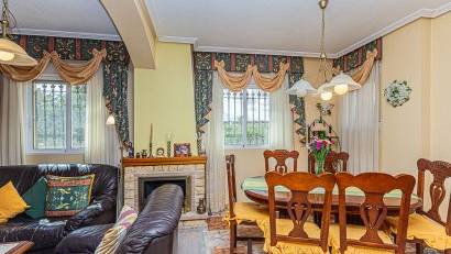 Resale - Villa -
La Zenia