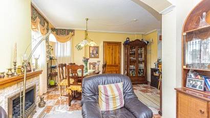 Resale - Villa -
La Zenia