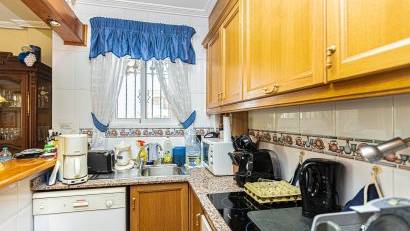 Resale - Villa -
La Zenia