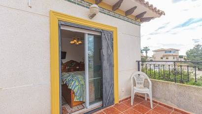 Resale - Villa -
La Zenia
