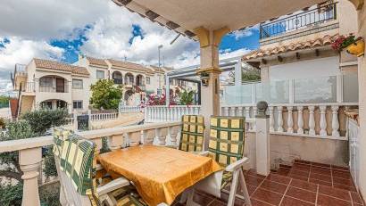 Resale - Villa -
La Zenia