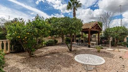 Resale - Villa -
La Zenia