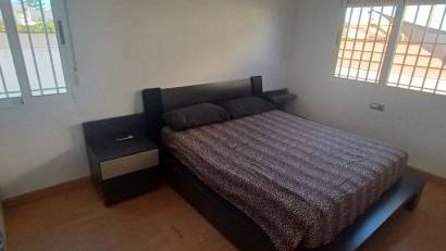 Resale - Villa -
Torrevieja