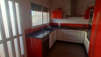 Resale - Villa -
Torrevieja