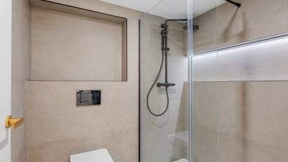 Resale - Apartment -
Alicante