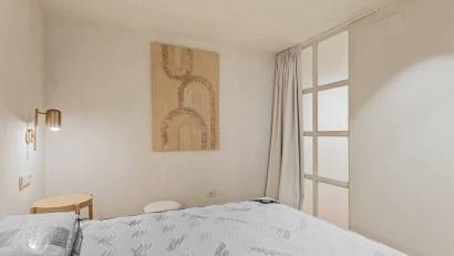 Resale - Apartment -
Alicante