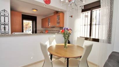 Återförsäljning - Villa -
Villamartin - PAU 8