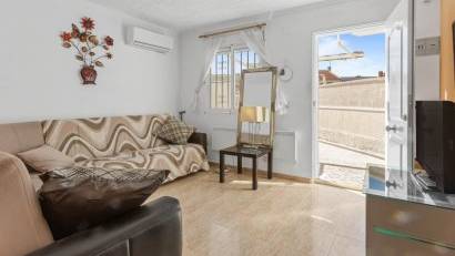 Återförsäljning - Semi detached -
Torrevieja - Torretas