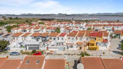 Återförsäljning - Semi detached -
Torrevieja - Torretas