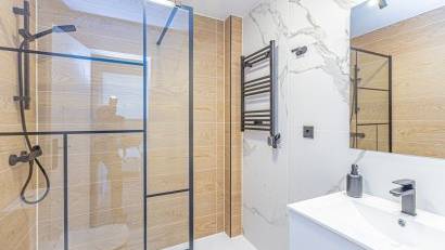 Resale - Townhouse -
Los Altos