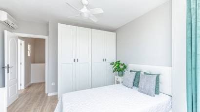 Resale - Townhouse -
Los Altos