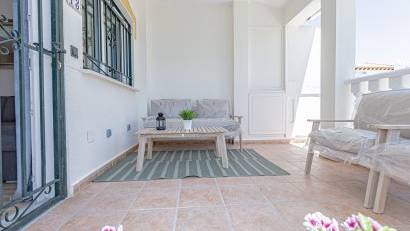 Resale - Townhouse -
Los Altos