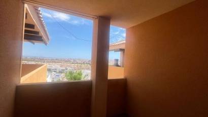 Återförsäljning - Apartment -
Orihuela Costa
