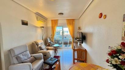 Återförsäljning - Apartment -
Almoradi - Almoradí