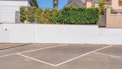 Återförsäljning - Bungalow -
Punta Prima