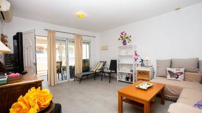 Återförsäljning - Radhus -
La Zenia