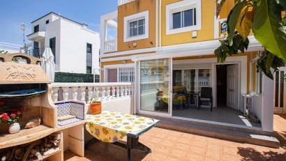 Återförsäljning - Radhus -
La Zenia