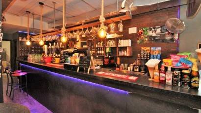 Reventa - Commercial Unit -
Villamartin - Villamartín