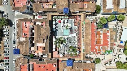 Reventa - Commercial Unit -
Villamartin - Villamartín