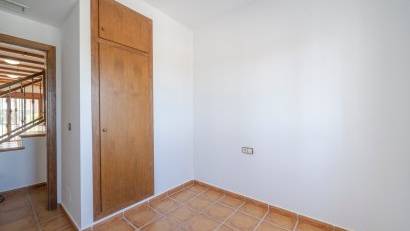 Resale - Bungalow -
Algorfa