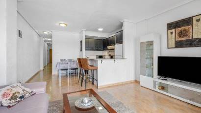 Återförsäljning - Apartment -
Almoradi - Almoradí